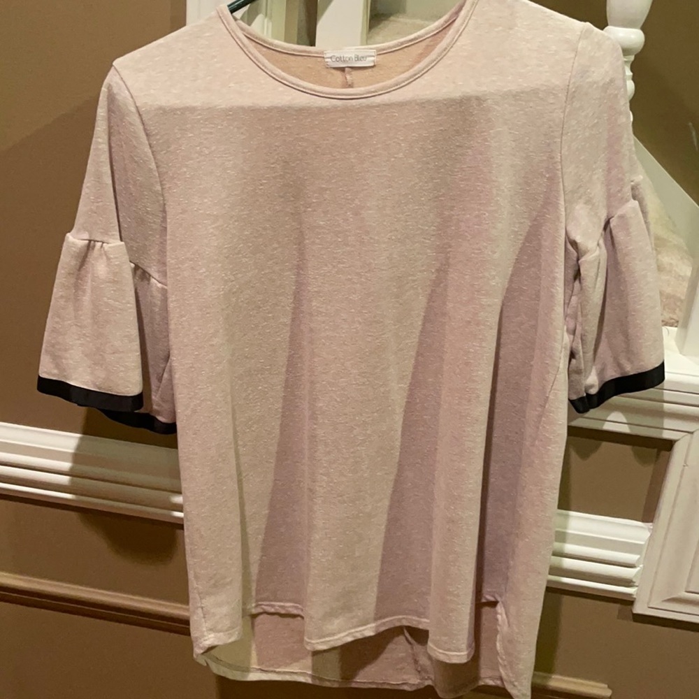 Woman’s top